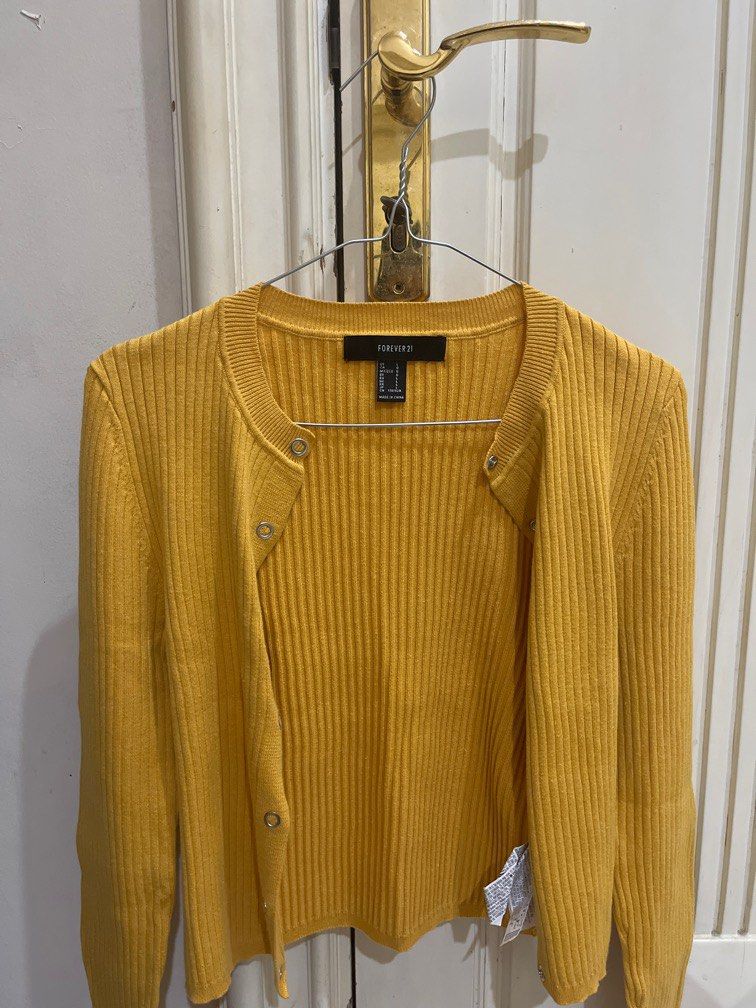 Yellow Cardigan y2k forever 21 Fesyen Wanita Pakaian Wanita