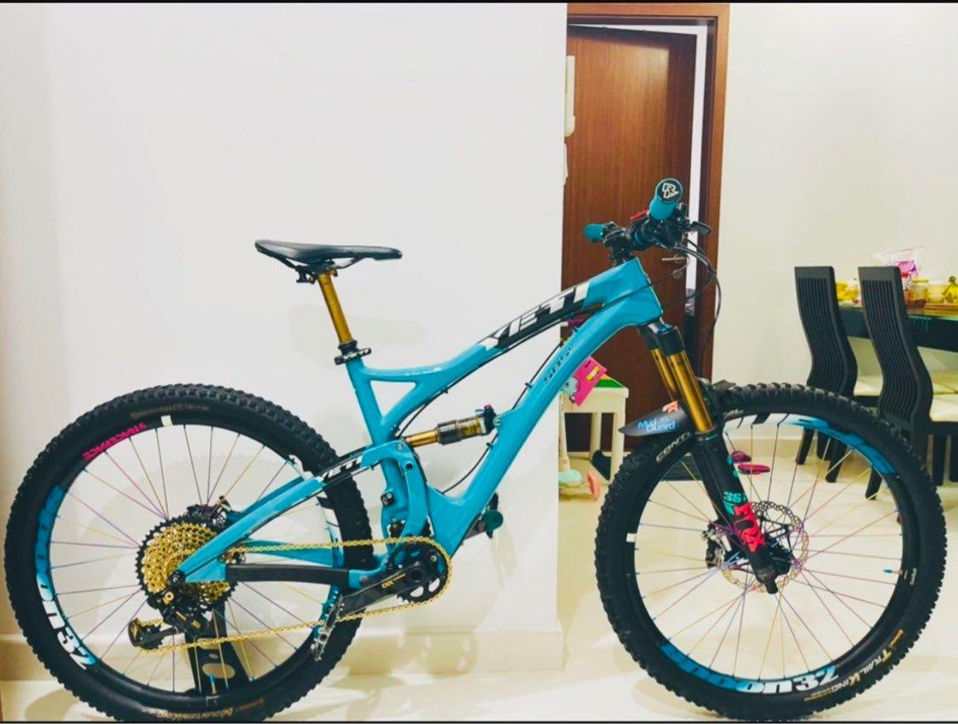 Carbon 2015 Yeti Sb5c Blue Book 2016 Yeti SB5c Rear