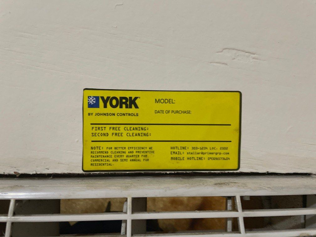 York Air Conditioner Window Type .5 HP, TV & Home Appliances, Air