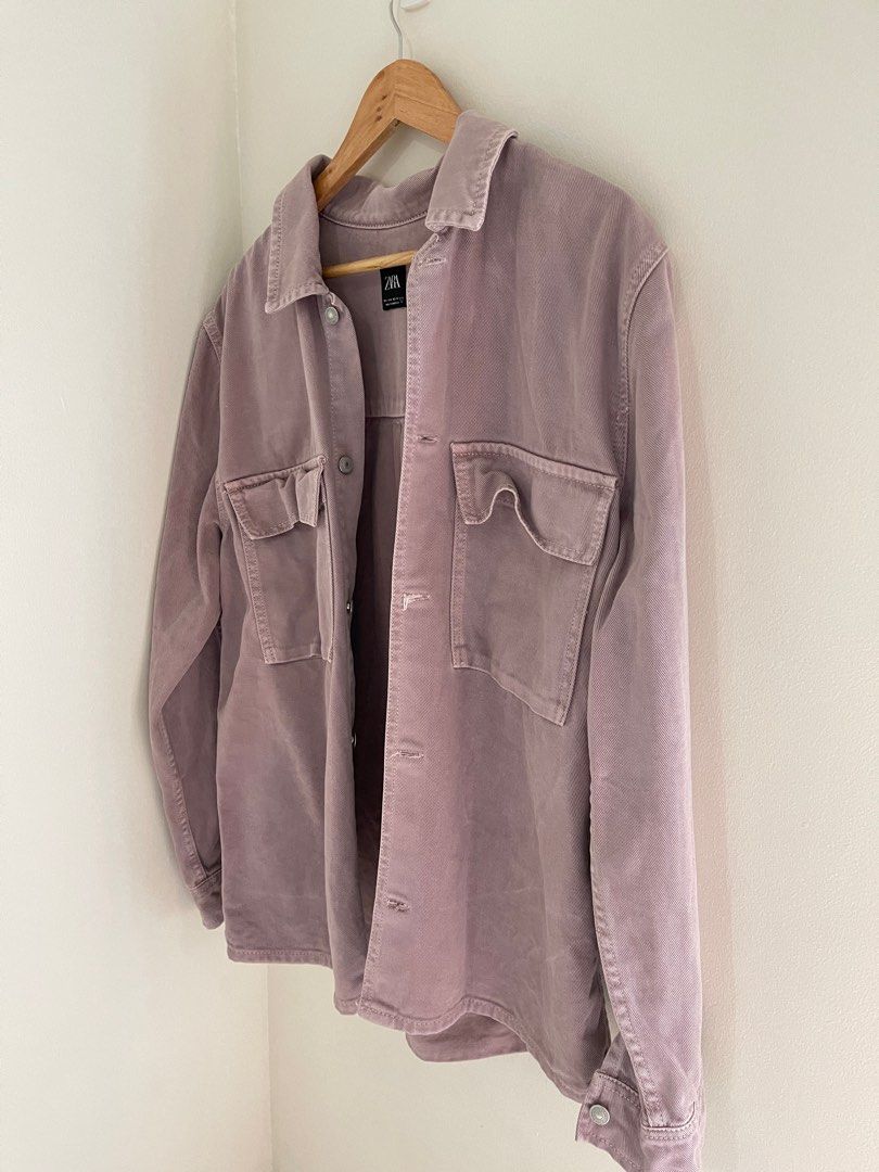 ZARA MEN ROSE DENIM JACKET OVERSHIRT (Category: Coats, Jackets and Outerwear) located in Manila. Submitted by de.clutter.com (Listing ID 1220363498, Image 1). Description: Used once for a photo shoot.