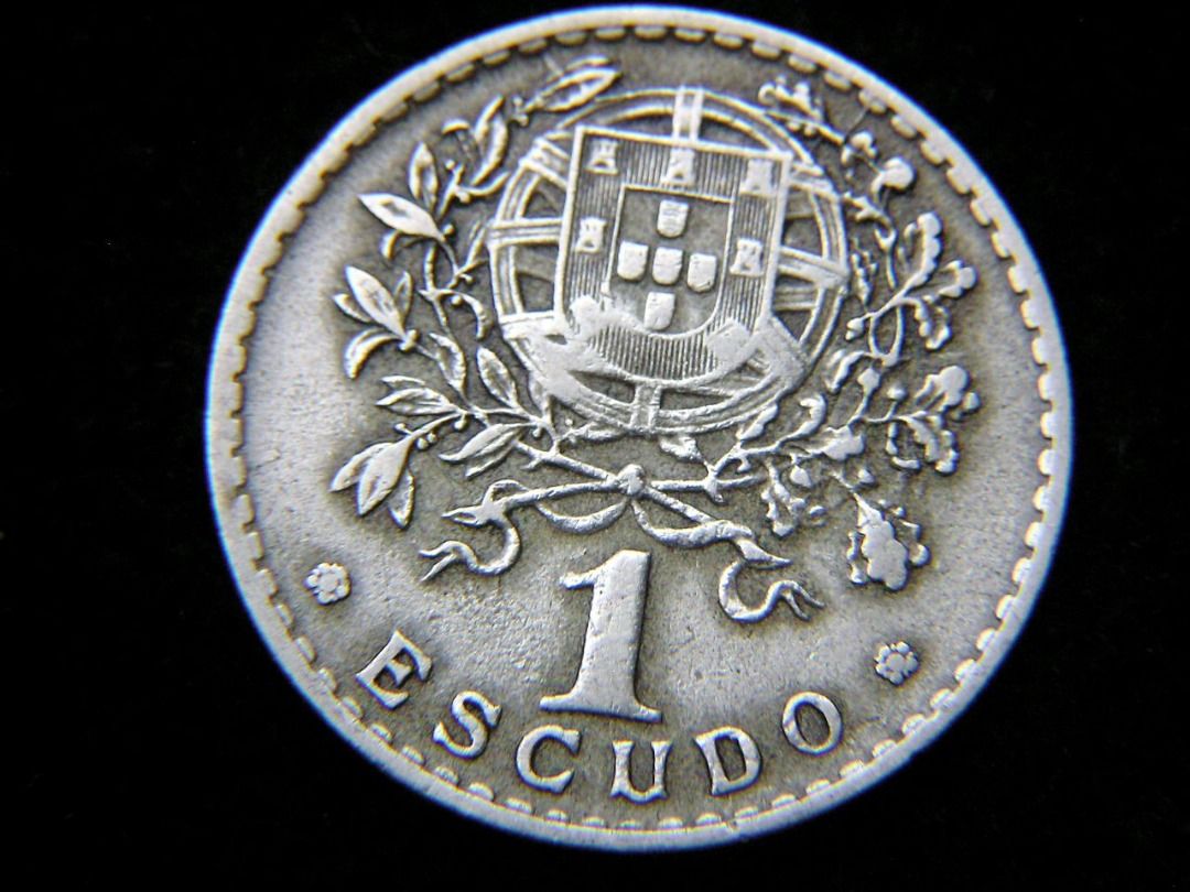 葡萄牙鎳幣-1928年葡萄牙共和國(Portugal)國徽共和女神壹厄士姑度(Nickel Escudo)鎳幣, 興趣及遊戲, 收藏品及紀念品,  錢幣- Carousell