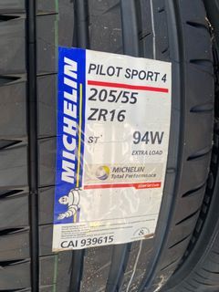 205/55/16 Michelin PS4