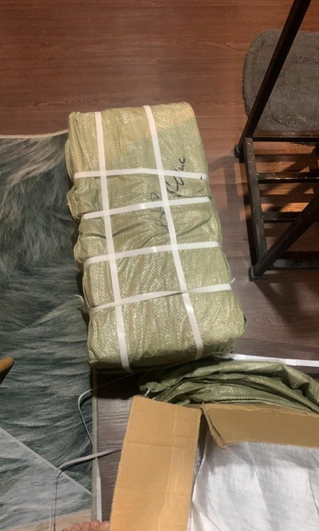 40kg pvc dumbel en barbell (Category: Health Monitors & Weighing Scales) located in Manila. Submitted by minidivisoria (Listing ID 1220673290, Image 2). Description: Permission to post admin Onhand.onhand Pd po.pickup Gcash or cod Lalamove Abono rider Bnew bnew po yan nkasealed p po Sale sale dm dm po 1300 1300.