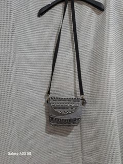 （分類：）位於 。 由 theoneee_sai 提交（商品編號 1220553060，圖片 1）。簡介： 。
