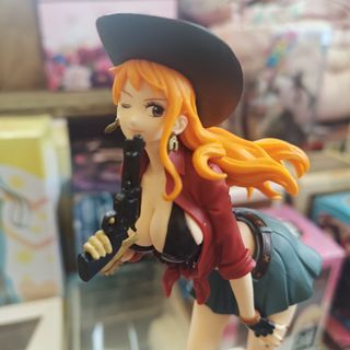 港版 海賊王 娜美公仔