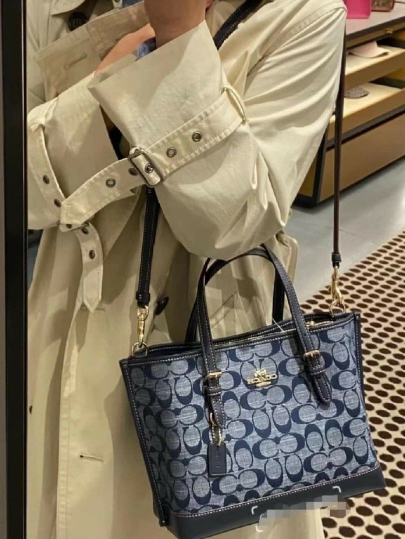 🇺🇲 Authentic Coach Mollie Tote 25 (Category: Luxury Bags & Wallets) located in Santa Cruz. Submitted by janelovebagswatchesshoesph (Listing ID 1220641021, Image 2). Description: .