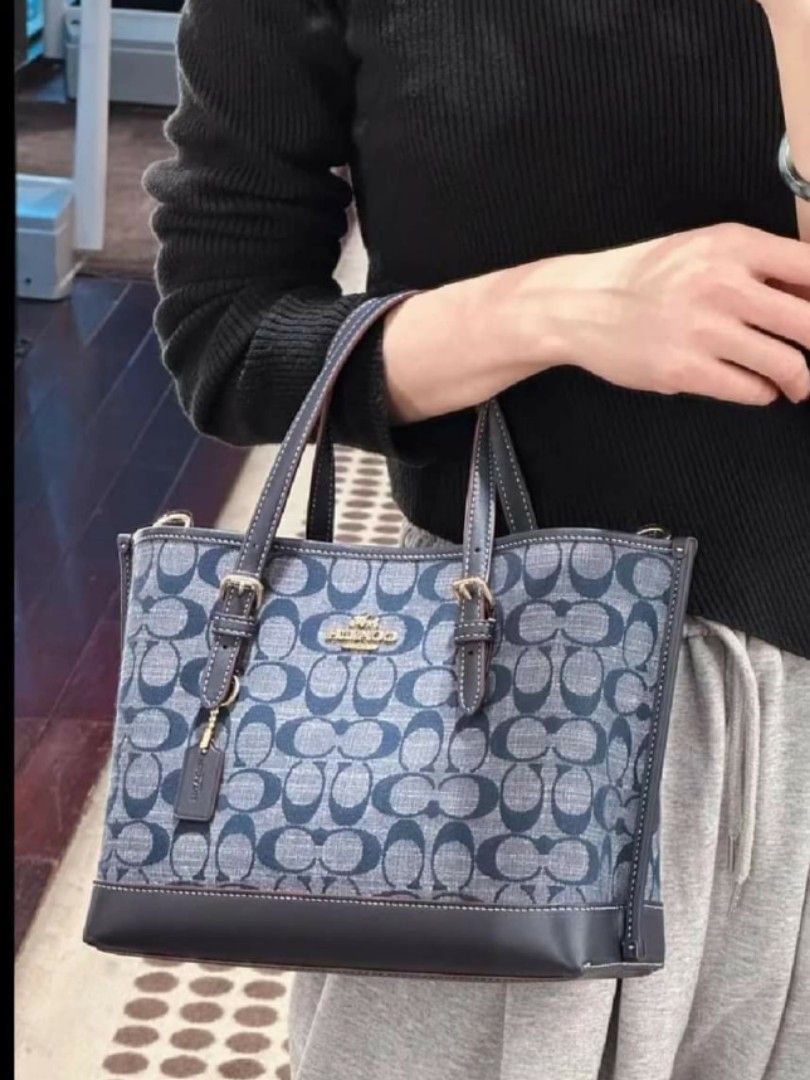 🇺🇲 Authentic Coach Mollie Tote 25 (Category: Luxury Bags & Wallets) located in Santa Cruz. Submitted by janelovebagswatchesshoesph (Listing ID 1220641021, Image 3). Description: .