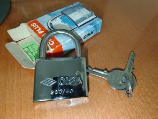 （分類：）位於 。 由 lock.73809 提交（商品編號 1220655989，圖片 1）。簡介： 。