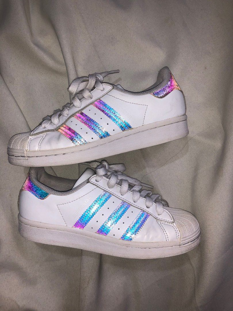 Superstar slip on top hologram