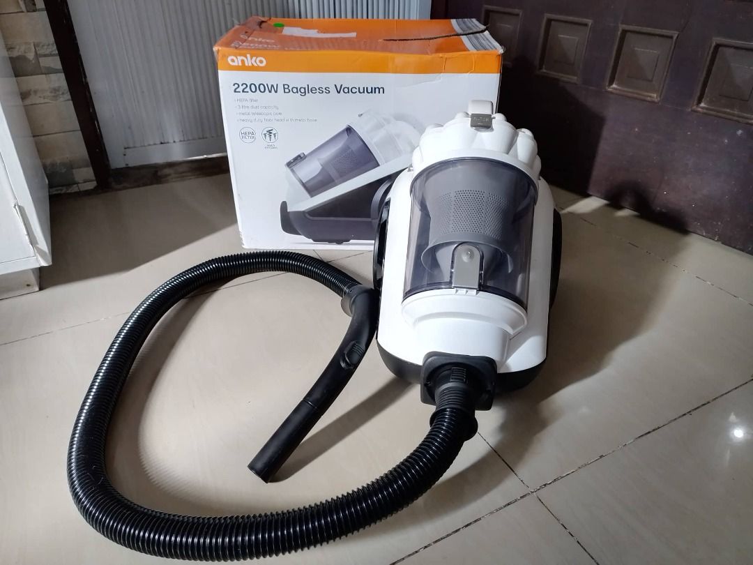 Anko Bagless Vacuum Cleaner, Furniture & Home Living, Cleaning