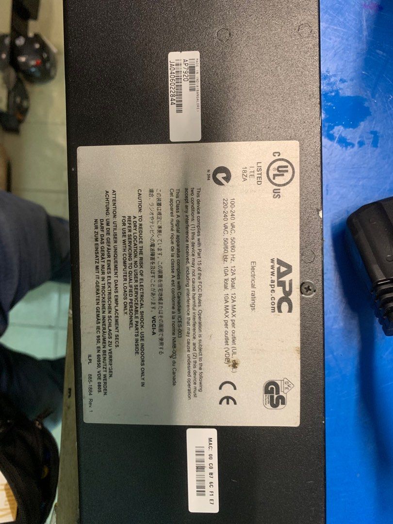 APC Switched Rack PDU,Model: AP7920Input Connections: IEC 320 C14 ...