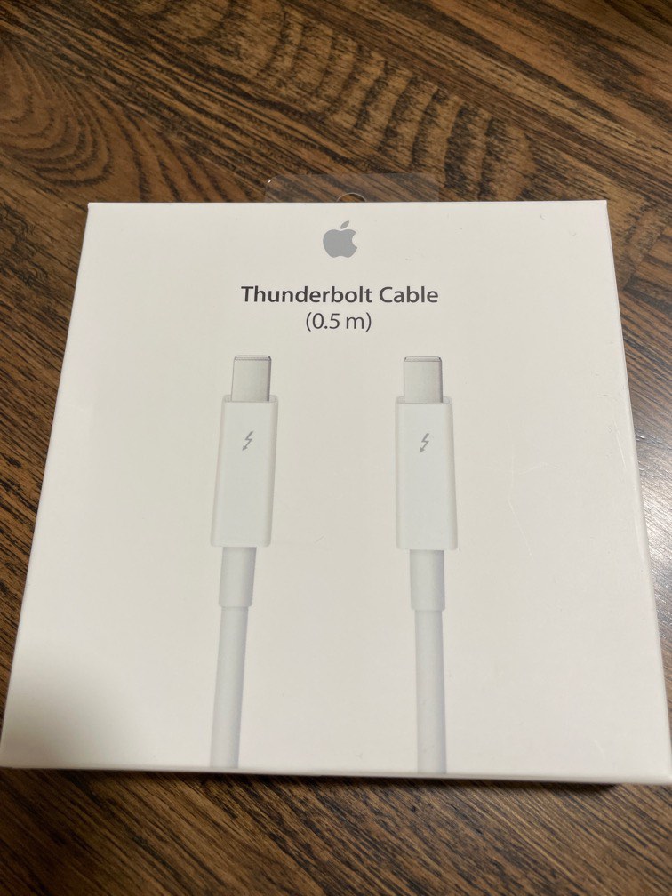 Apple Thunderbolt 2 cable 0.5m, Computers & Tech, Parts & Accessories