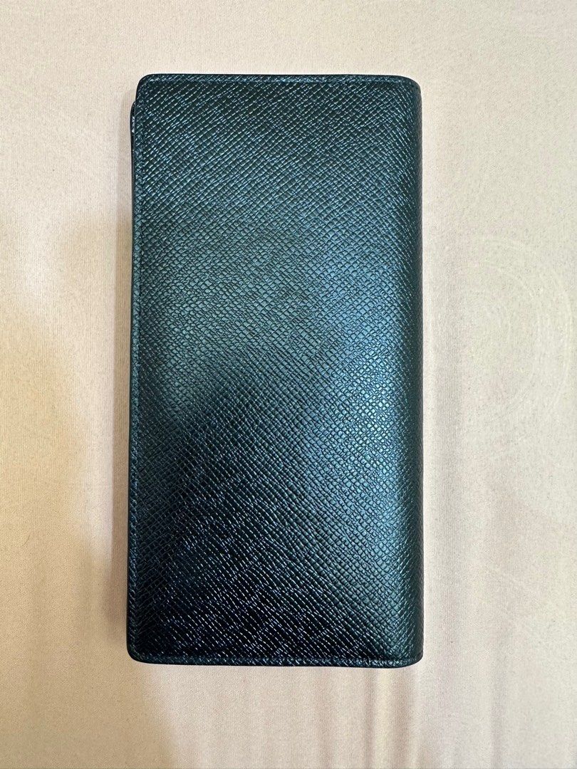 SOLD-Authentic Louis Vuitton Taiga leather long wallet. 4” x 6.5” when  closed. Excellent condition. [$295] #designerfashion #designerwallet…