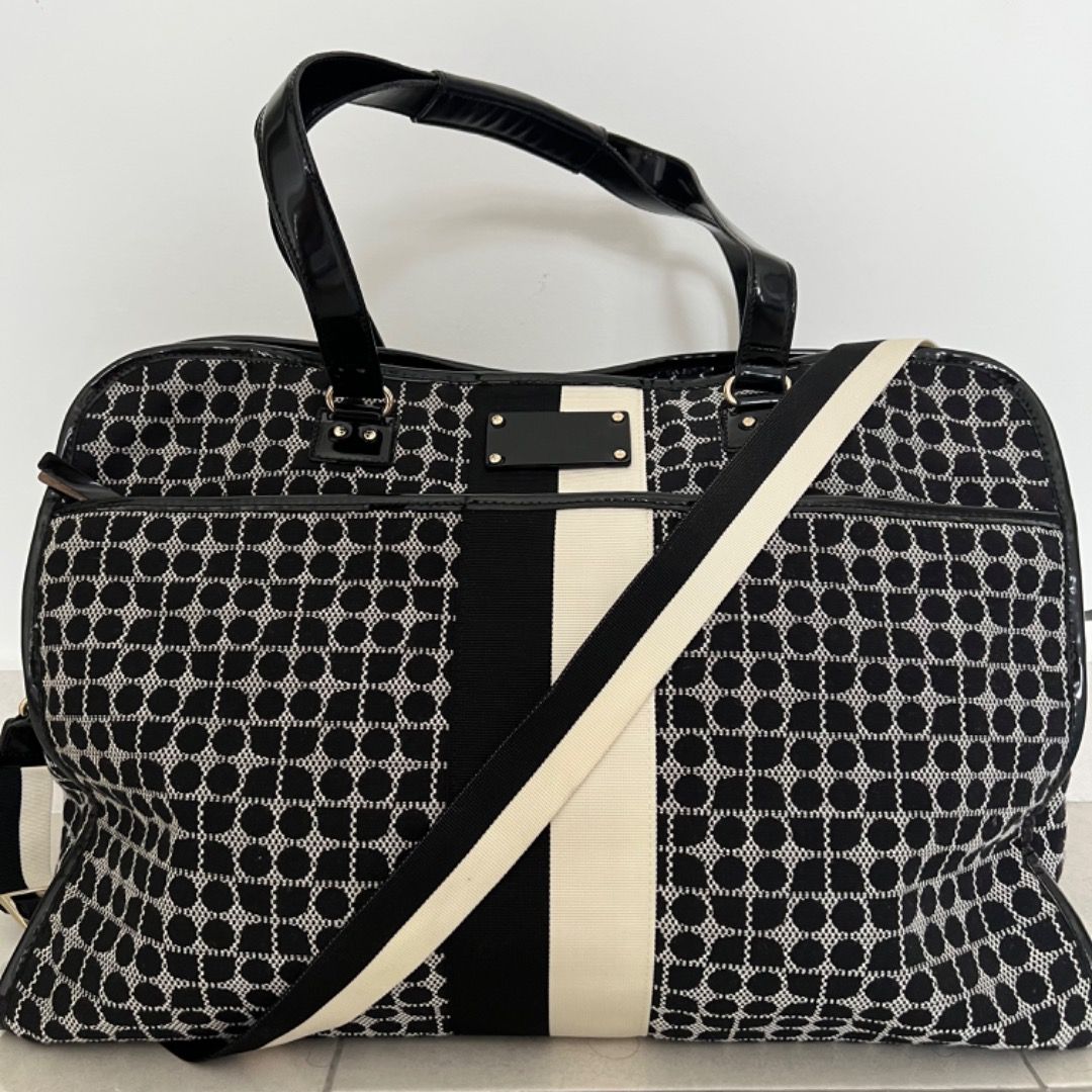 Authentic Kate Spade Weekender Large Bag, Luxury, Bags & Wallets on  Carousell