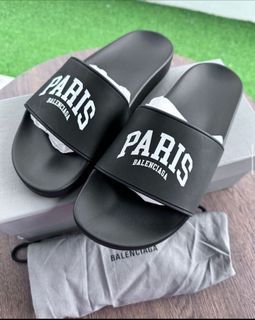 BARU! Balenciaga Paris logo pool slides