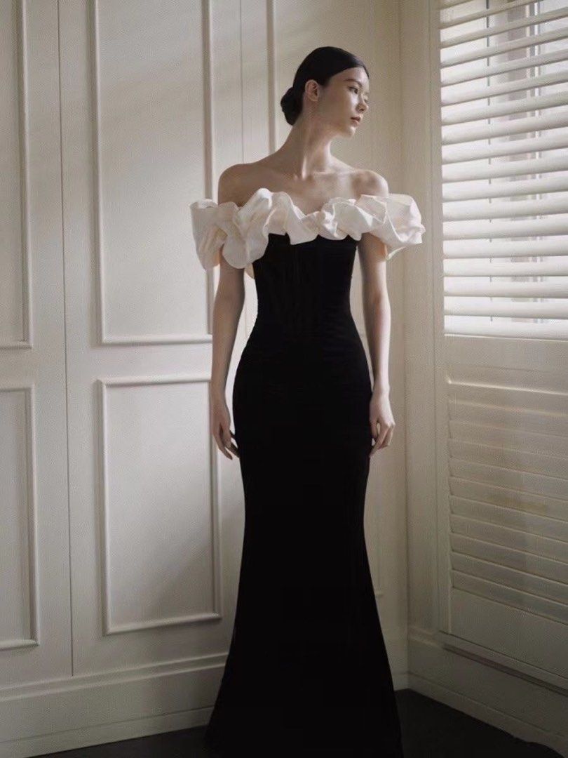 Elegant black and clearance white evening dresses