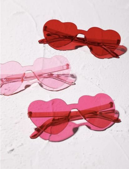 BN HARRY STYLES HEART GLASSES