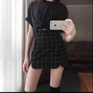 Brandy Melville style黑色格仔貼身短裙 Black checked skirt