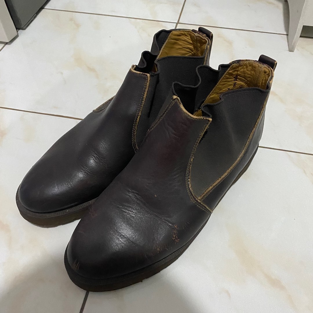 chelsea doc martens