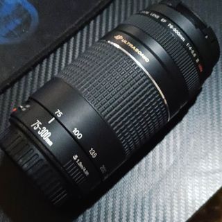 Canon EF 75-300mm f/4-5.6 III USM Telephoto Zoom Lens