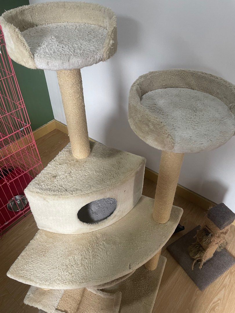 CAT TREE POHON KUCING PET KINGDOM PRELOVED, Perlengkapan Hewan