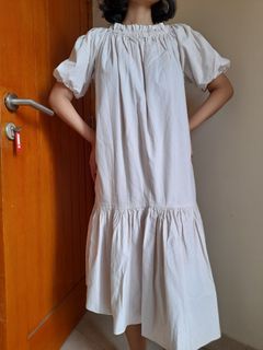 CUCI GUDANG‼️Midi Dress Broken white
