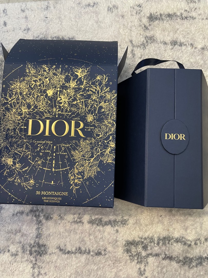 Dior on X: Fly over the Dior Advent calendarMore:   #Dior #Christmas #adventcalendar   / X