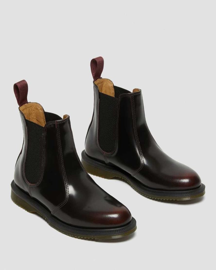 Cherry dr clearance marten chelsea boots