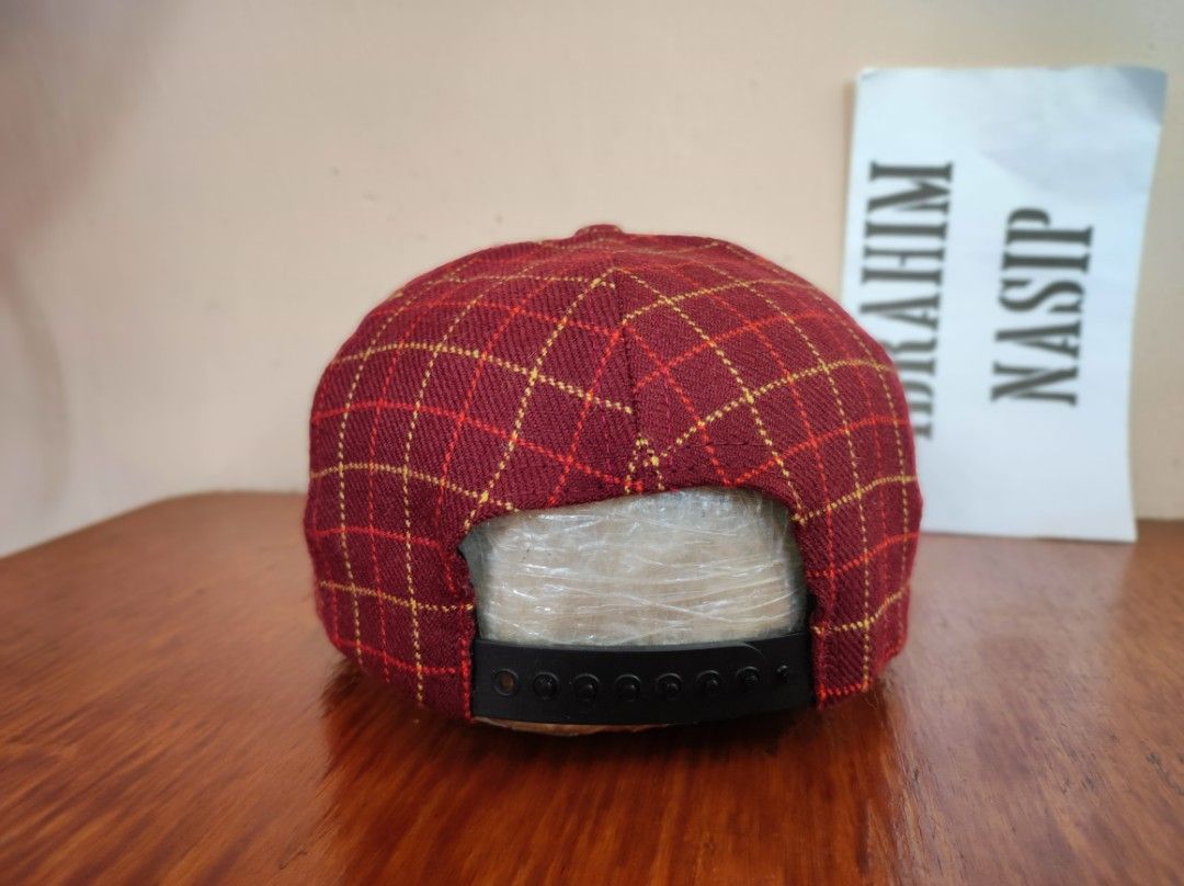 Enjoi snapback store