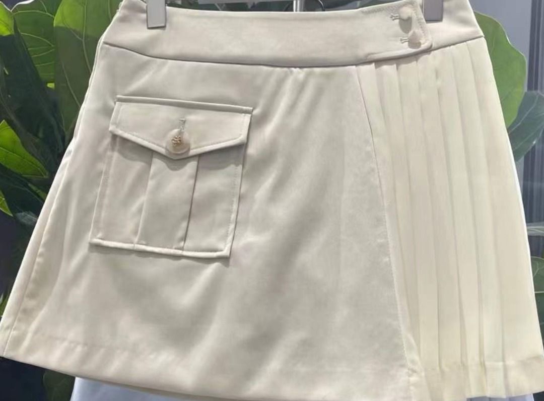 FAIRLIAR High Waist Front Pleated Skirt (Beige) Beige / 2XS