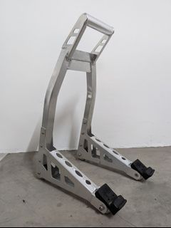 Front Paddock stand