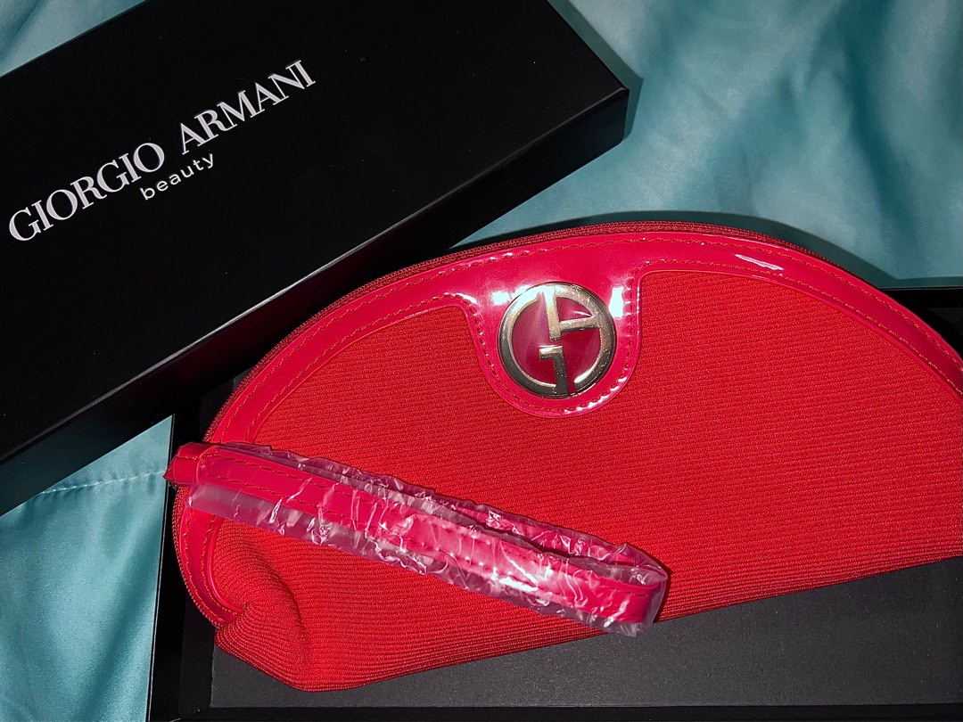 Giorgio armani beauty outlet bag
