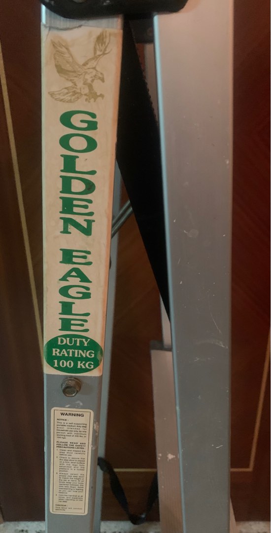 Golden Eagle 4step ladder, Furniture & Home Living, Home Improvement