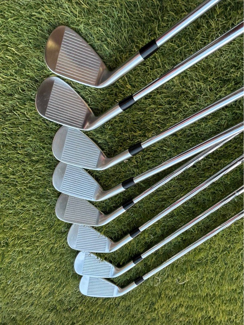 Golf irons Sports Equipment Sports Games Golf on Carousell