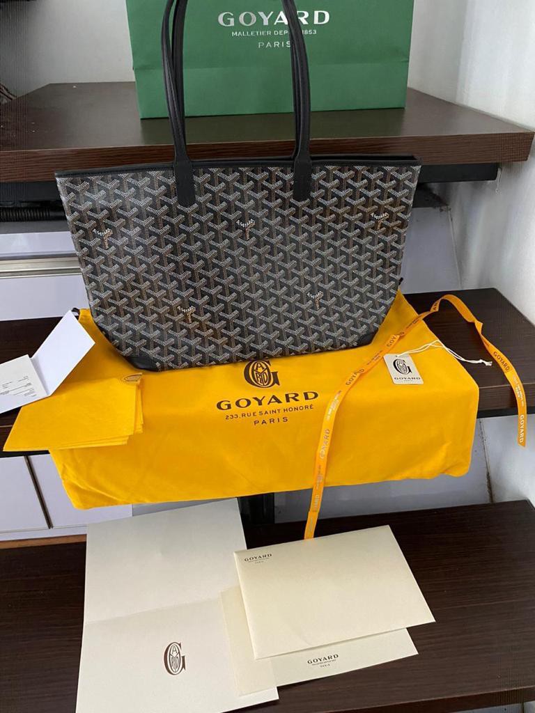 Goyard Bag madein france With Serial number, Barang Mewah, Tas & Dompet di  Carousell