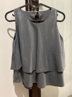 Grey sleeveless Top