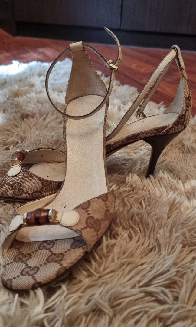 GUCCI Beige GG Open Toe Heels