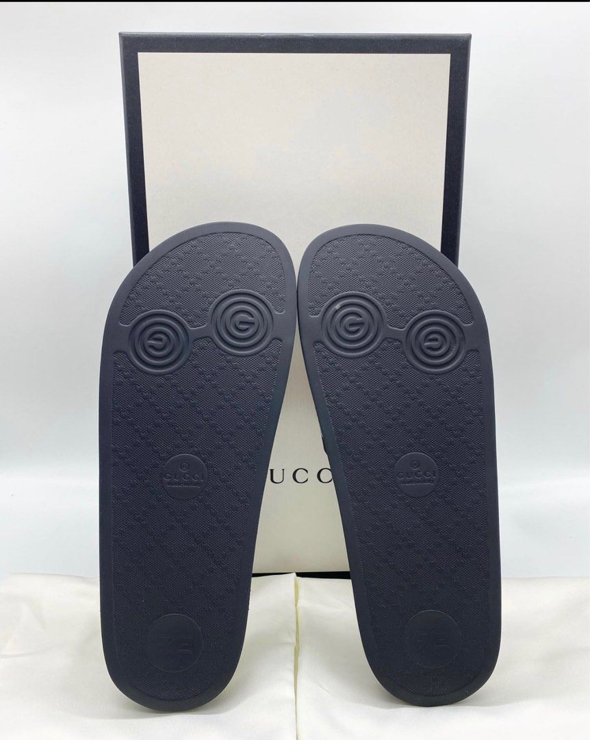 Gucci pursuit 72 outlet slides black