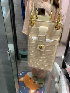 （分類：）位於 。 由 janpuilam 提交（商品編號 1220617752，圖片 1）。簡介： 。