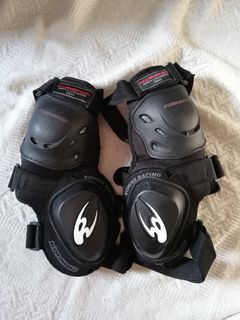 Komine Racing Knee Pad with Slider | Motorcycle knee pad