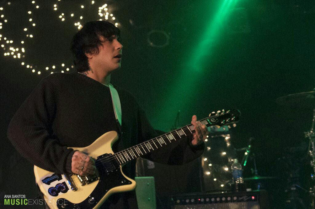 Looking for Frank s Phant o matic Epiphone wilshire style