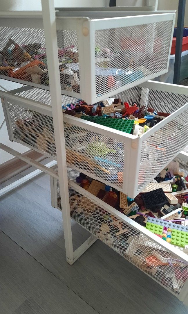 Loose Lego pieces, Hobbies & Toys, Stationery & Craft, Other Stationery