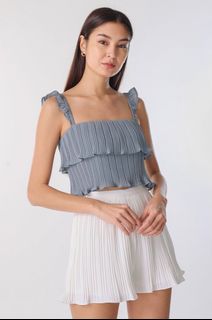 (Category: ) located in . Submitted by shop_thriftx (Listing ID 1220677373, Image 1). Description: .