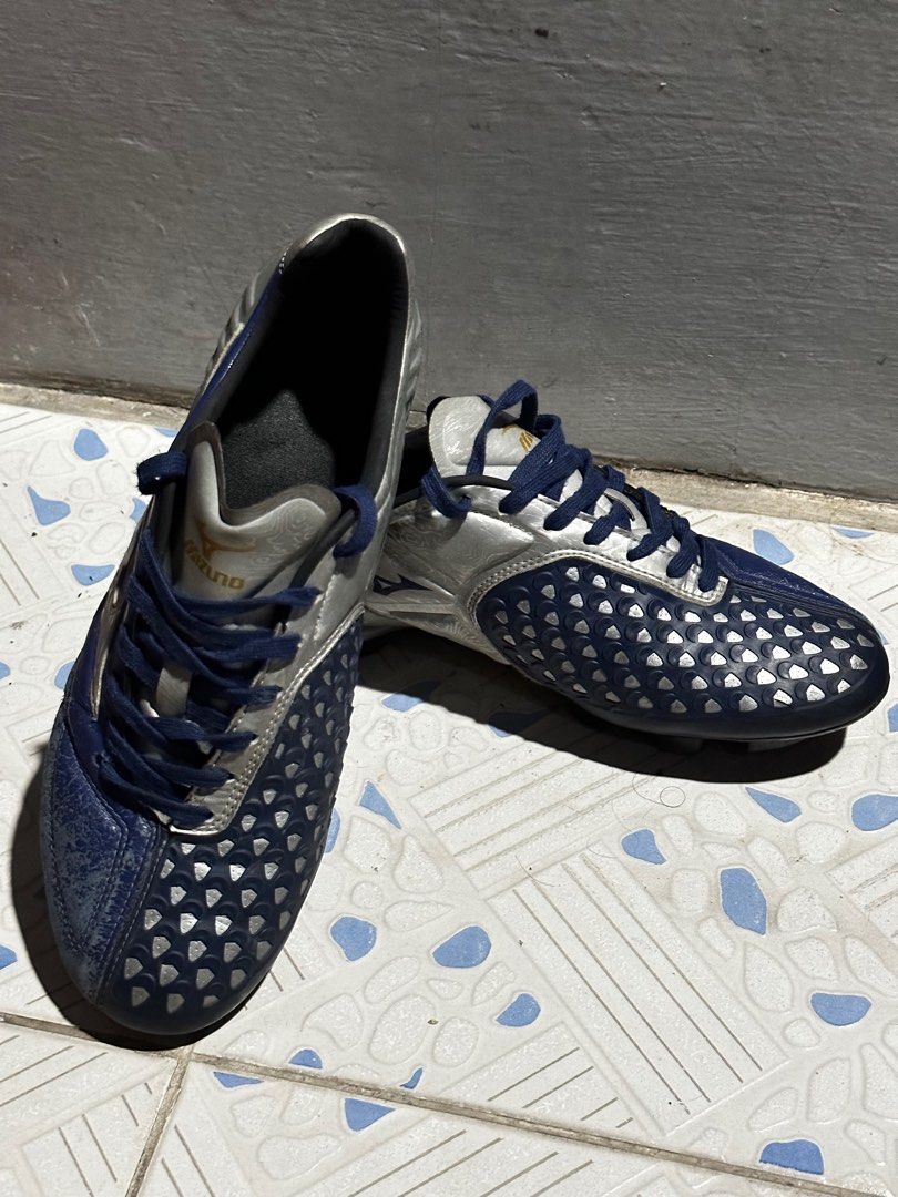 Mizuno wave ignitus 4 grey hotsell