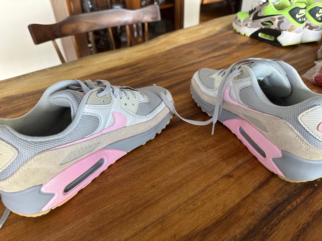 Nike air max 90 Vast Grey Pink, Men's Fashion, Footwear, Sneakers on  Carousell