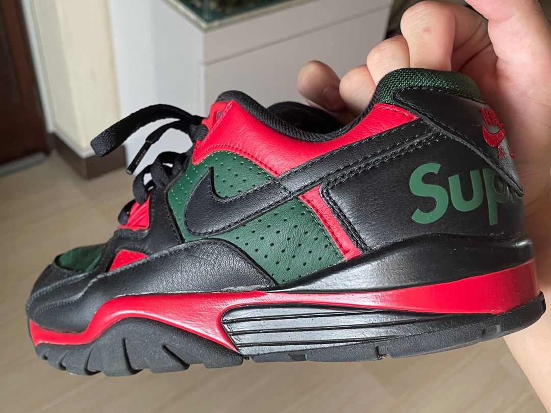 New supreme hotsell nike shoes