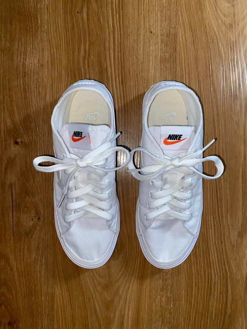 Nike Court Legacy on Carousell