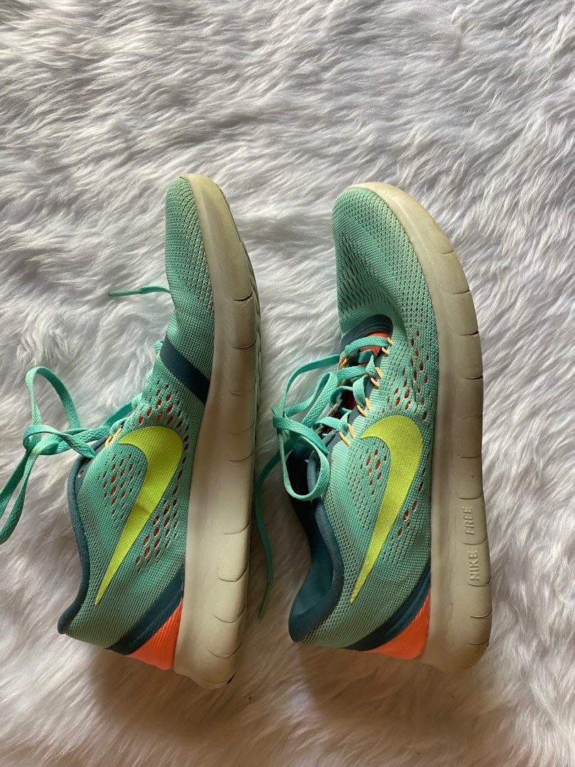 Nike free run olive green sale