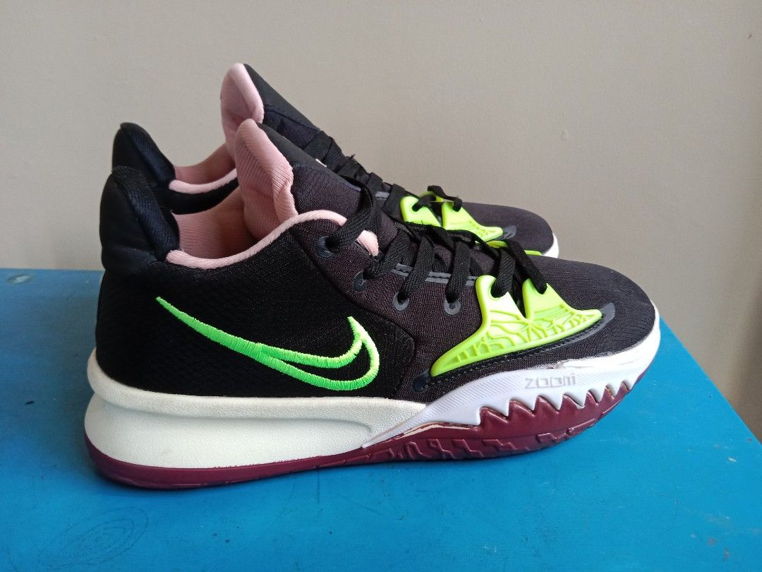 Sepatu kyrie irving 4 outlet