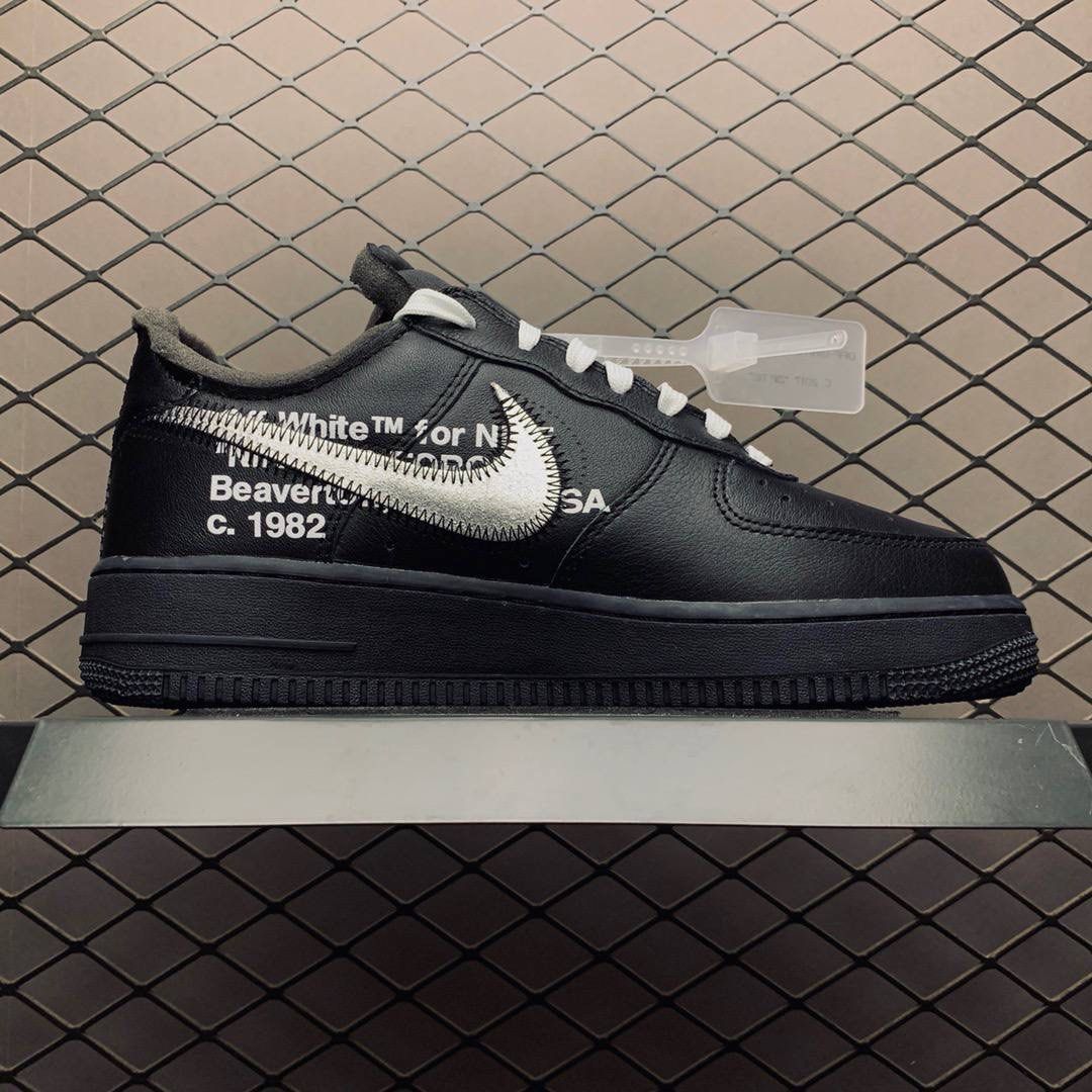 Off White Nike Air Force 1 ‘07 MOMA Size 7 Lightly Worn With Socks